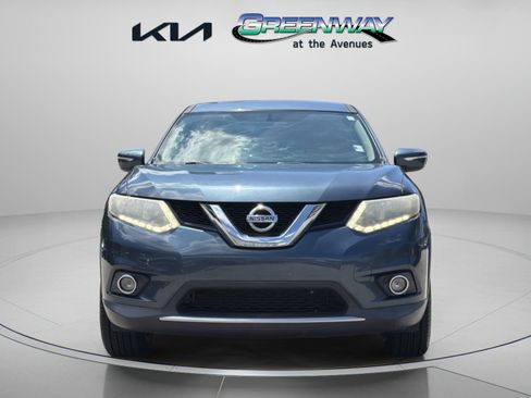 Used 2014 Nissan Rogue S FWD image 2