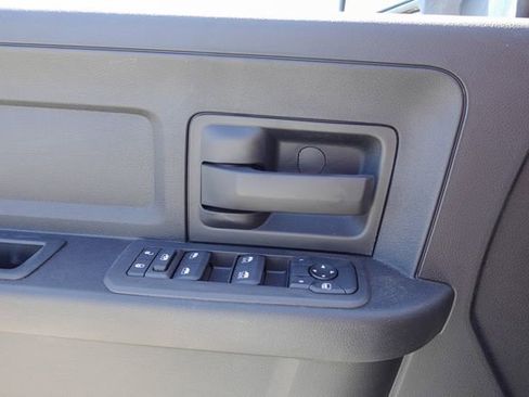 New 2025 RAM 3500 Tradesman w/ Chrome Appearance Group image 16