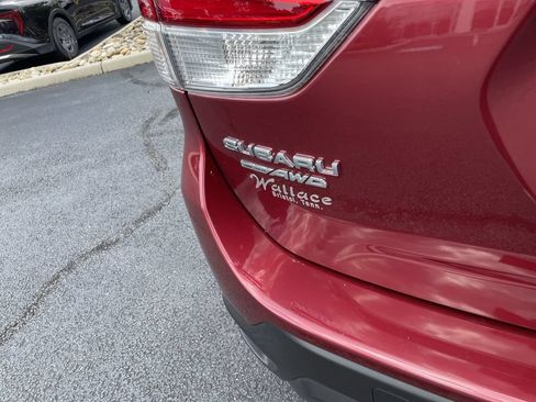 Used 2024 Subaru Forester Premium AWD/4WD image 7