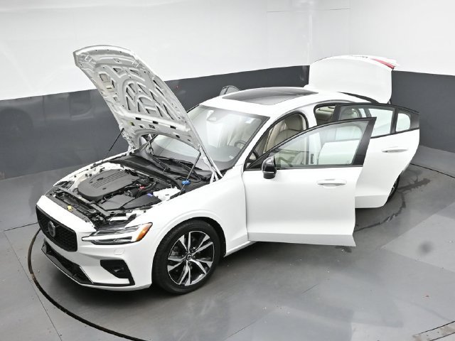 Used 2023 Volvo S60 B5 Core w/ Climate Package FWD image 47