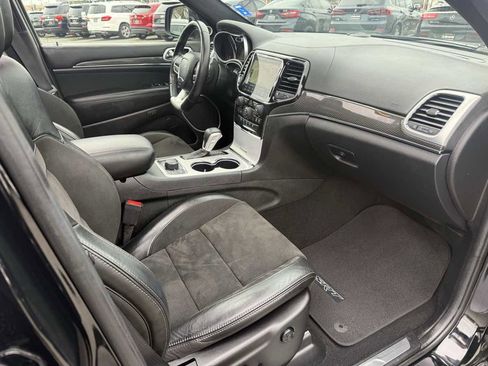 Used 2021 Jeep Grand Cherokee SRT w/ Trailer Tow Group IV image 15