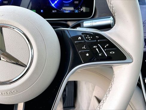 Certified 2022 Mercedes-Benz EQS 450+ Sedan image 20