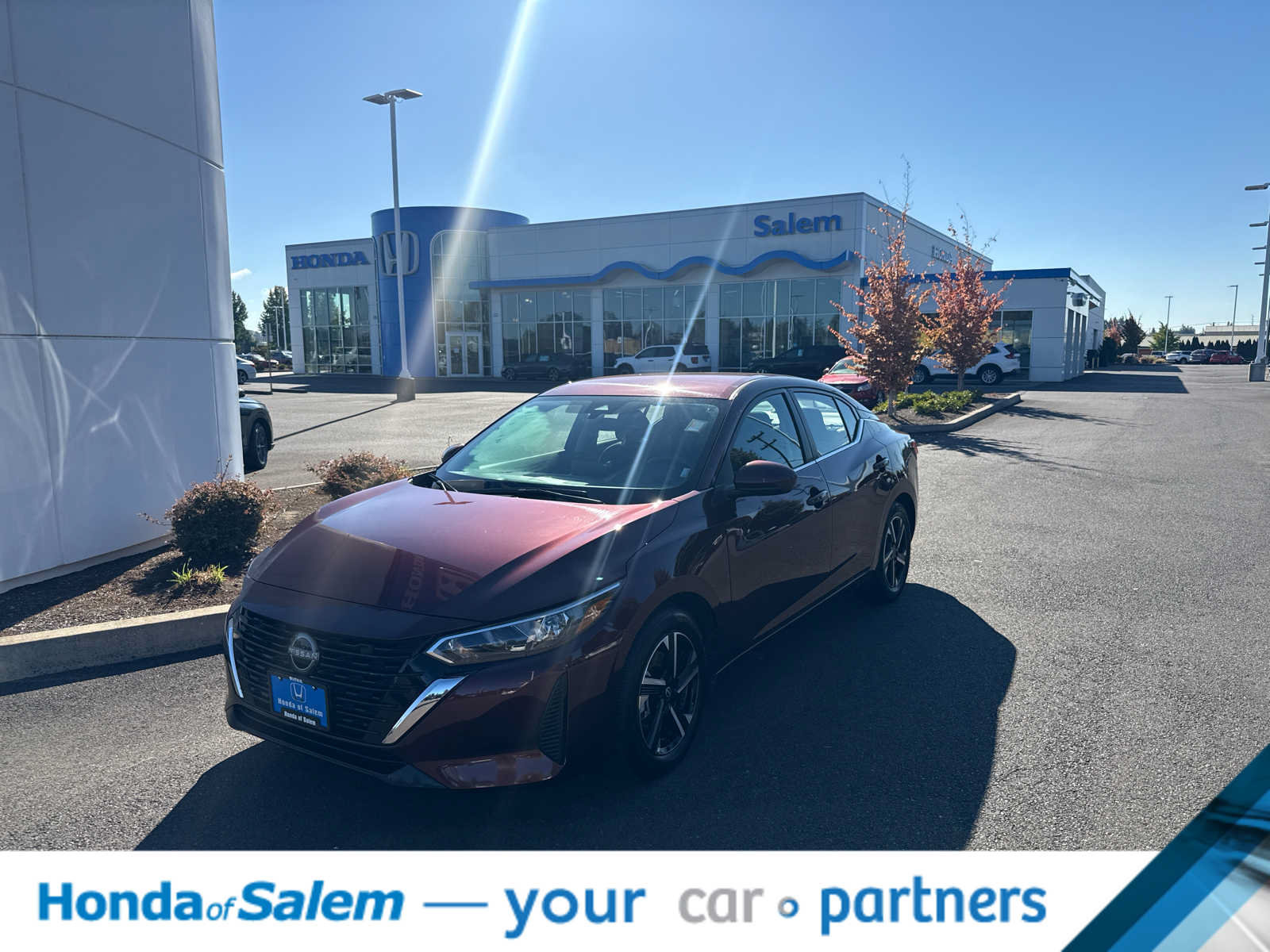 Used 2025 Nissan Sentra SV FWD image 1