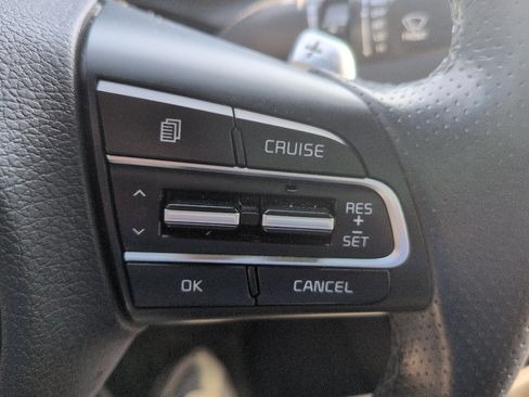 Used 2021 Kia Stinger GT image 16