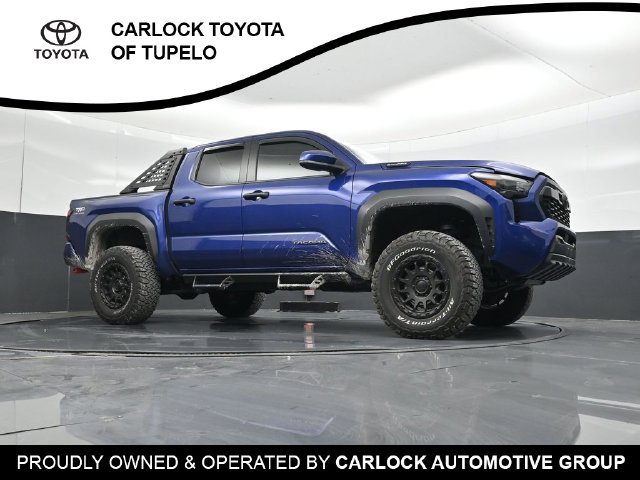 Used 2025 Toyota Tacoma TRD Off-Road AWD/4WD image 68