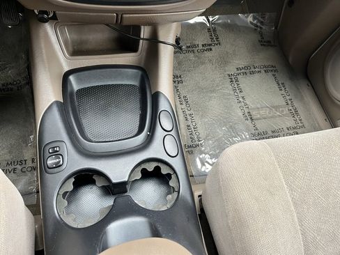 Used 2004 Toyota Sequoia SR5 image 14