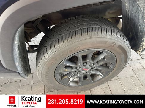 Used 2022 Toyota Tundra SR5 AWD/4WD image 8