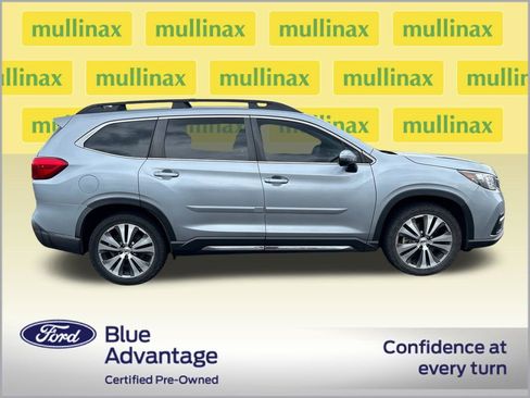 Used 2020 Subaru Ascent Limited w/ Technology Package AWD/4WD image 2