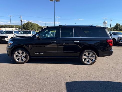 Used 2024 Ford Expedition Max Platinum AWD/4WD image 7