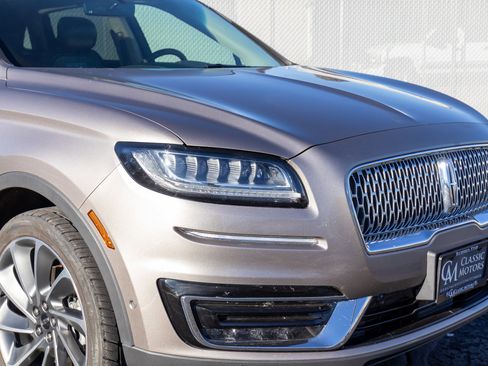 Used 2020 Lincoln Nautilus Reserve w/ Equipment Group 202A image 30