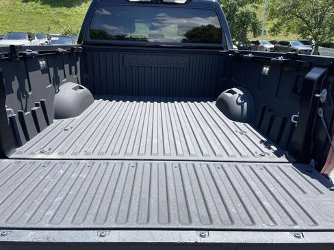 Used 2023 Toyota Tundra Limited AWD/4WD image 17