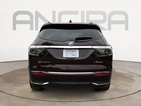 Used 2023 Buick Enclave Avenir w/ Avenir Technology Package AWD/4WD image 9