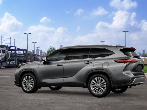 New 2026 Toyota Highlander Platinum AWD/4WD image 5
