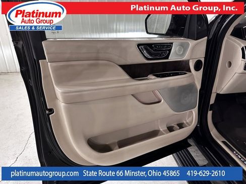 Used 2019 Lincoln Navigator Reserve w/ Cargo Package image 26