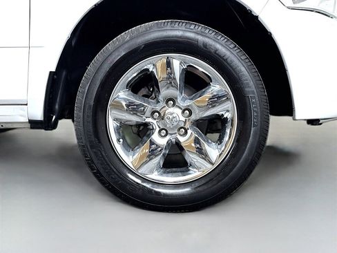 Used 2018 RAM 1500 Express w/ Express Value Package AWD/4WD image 42