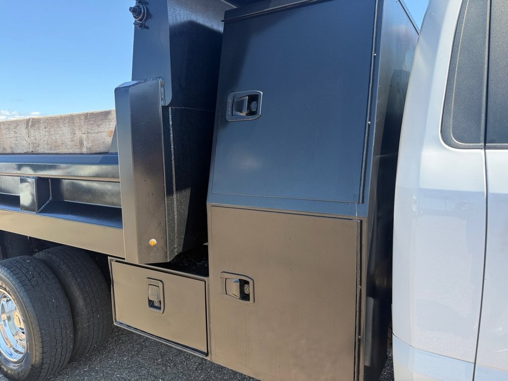 Used 2017 Ford F350 XL w/ Power Equipment Group AWD/4WD image 29