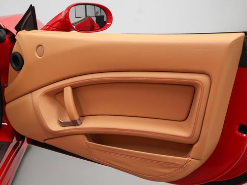 Used 2010 Ferrari California RWD image 35
