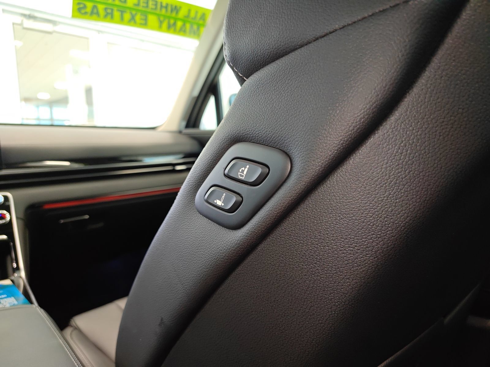 Used 2026 Genesis GV80 2.5T AWD/4WD image 30