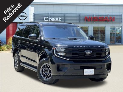 Used 2025 Ford Expedition Active