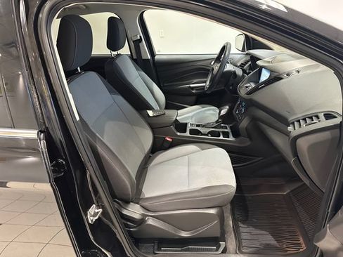 Used 2019 Ford Escape SE FWD image 24