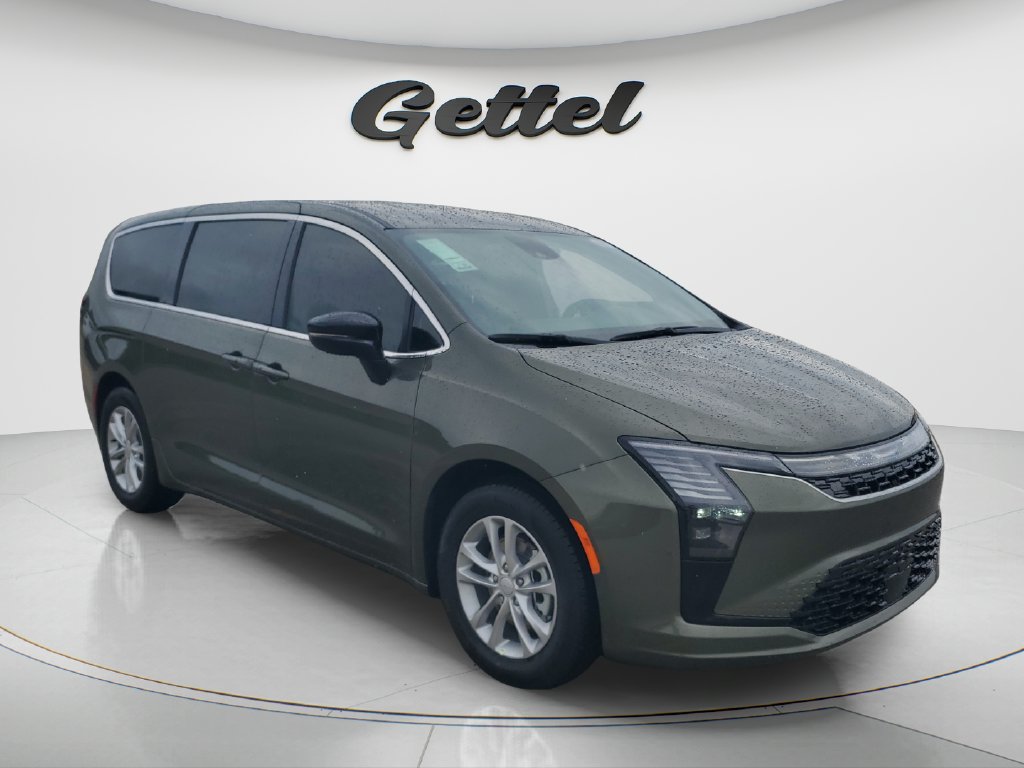New 2027 Chrysler Pacifica Select FWD image 3