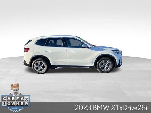 Used 2023 BMW X1 xDrive28i w/ Premium Package image 5