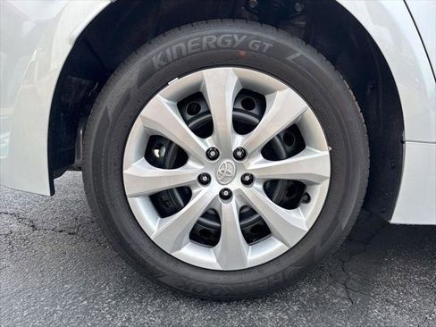 Certified 2026 Toyota Corolla LE FWD image 47