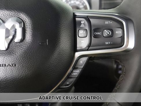 Used 2025 RAM 1500 Laramie w/ Sport Appearance Package AWD/4WD image 4