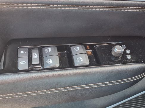 Used 2024 Jeep Wagoneer Series II AWD/4WD image 20