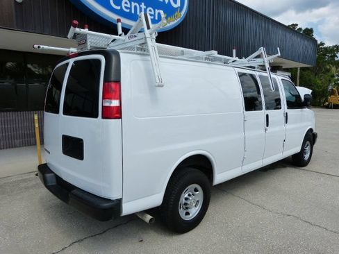 Used 2021 Chevrolet Express 2500 Extended w/ Driver Convenience Package RWD image 25