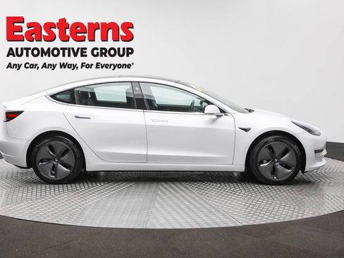 Used 2019 Tesla Model 3 Long Range image 4