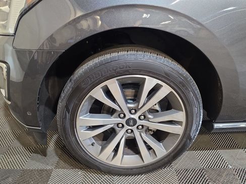 Used 2020 Ford Expedition Platinum AWD/4WD image 19