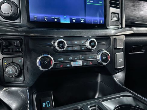 Used 2022 Ford F150 XLT w/ Equipment Group 302A High image 35