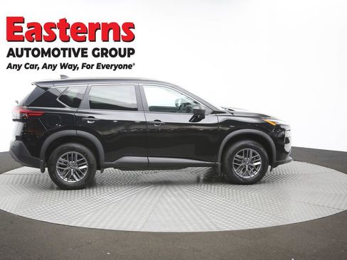 Used 2023 Nissan Rogue S AWD/4WD image 45