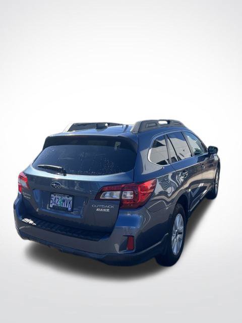 Used 2016 Subaru Outback 2.5i Premium AWD/4WD image 3