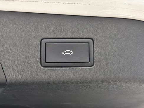 Used 2023 Volkswagen ID.4 Pro S AWD/4WD image 29