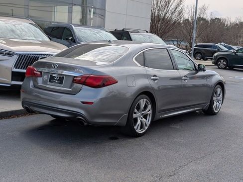 Used 2017 INFINITI Q70 L 3.7 image 7