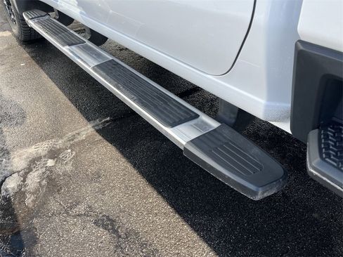 Certified 2022 Chevrolet Silverado 2500 High Country w/ Z71 Off-Road Package image 35