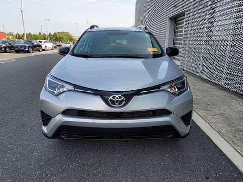 Used 2016 Toyota RAV4 LE AWD/4WD image 11