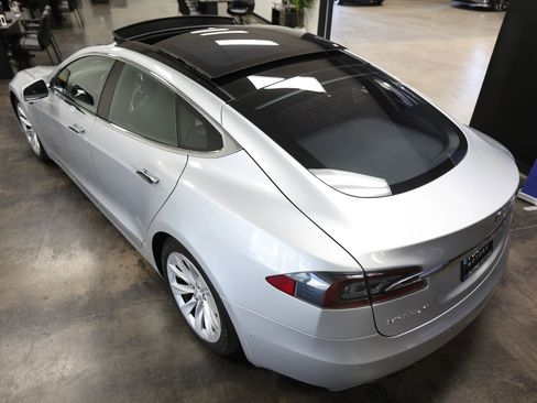 Used 2016 Tesla Model S P100D AWD/4WD image 22