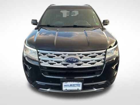 Used 2019 Ford Explorer XLT w/ Equipment Group 202A image 11
