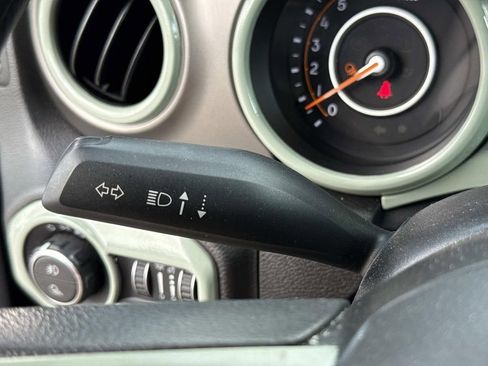 Used 2022 Jeep Gladiator Sport image 36