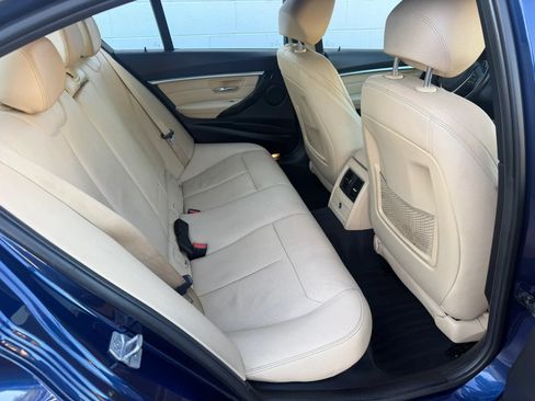 Used 2017 BMW 330e RWD image 17