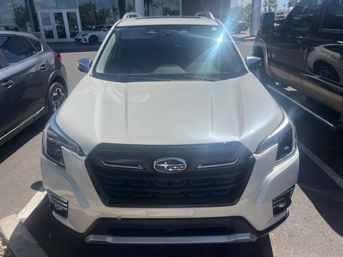 Used 2023 Subaru Forester Touring AWD/4WD image 30