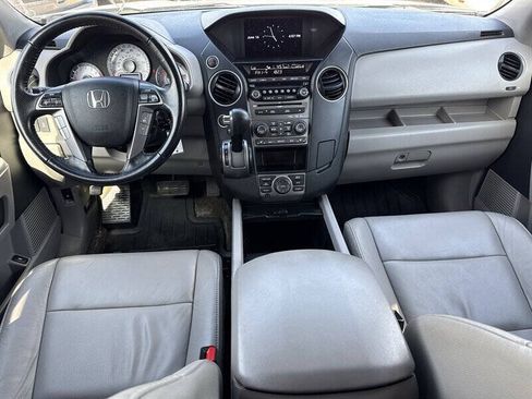 Used 2013 Honda Pilot Touring image 25