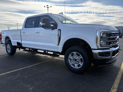 New 2026 Ford F250 XLT w/ XLT Premium Package image 35
