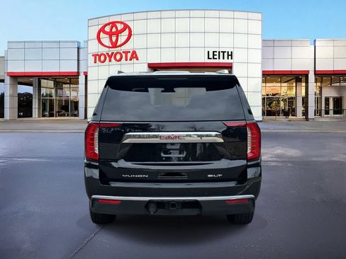 Used 2023 GMC Yukon XL SLT image 6