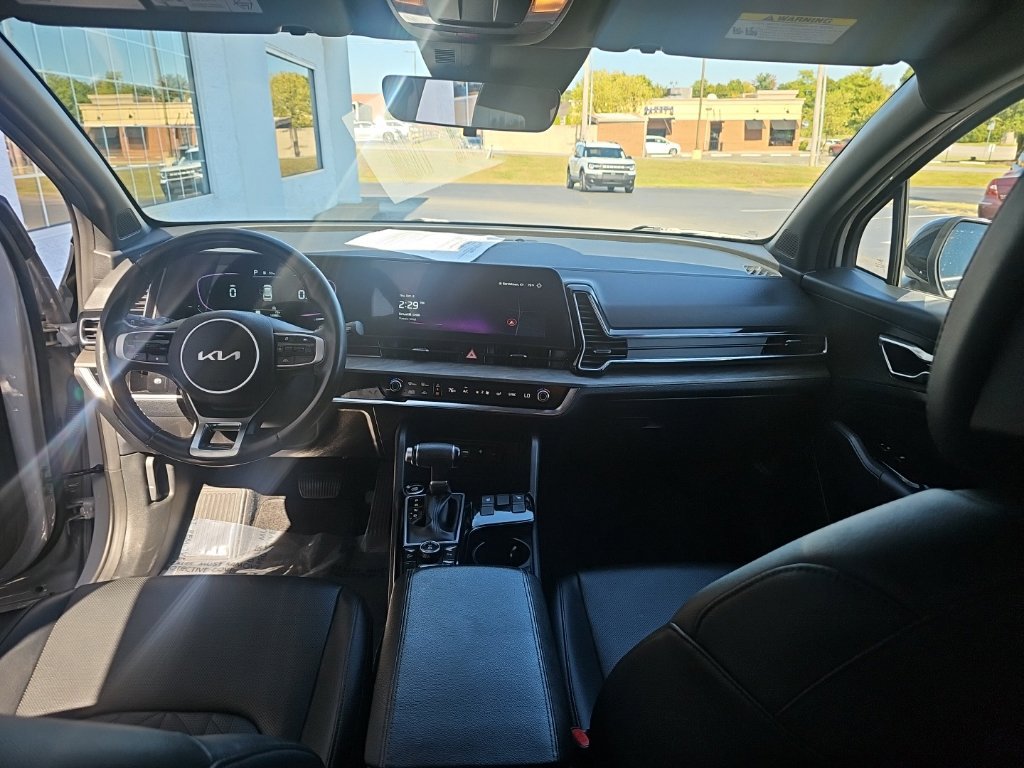 Used 2025 Kia Sportage X-Line AWD/4WD image 12