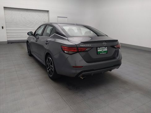 Used 2025 Nissan Sentra SR FWD image 5