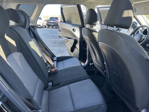 Used 2023 Kia Soul LX image 23